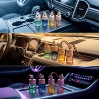 Vente en gros de flacons de parfum pour voiture en verre coloré personnalisables de 8 ml, flacons vides rechargeables pour diffuseur d'air frais pour voiture et usage domestique
