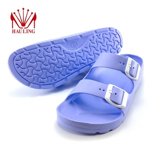 Sandalias ligeras de EVA con dos correas, suela antideslizante, hebillas ajustables y plantilla acolchada flexible para el hogar. - Product Image 6