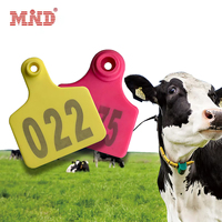 Étiquette d'oreille de bétail RFID UHF 134.2khz EM4305 Fdx-b Hdx Nfc étiquette d'oreille de puce animale à longue portée pour bétail mouton chèvre vache cochon