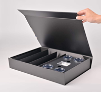Caja de Regalo de Sushi Personalizada de Lujo con Compartimentos para Salsas, Cierre Magnético, Cartón Corrugado, Recubrimiento UV, Laminación Mate, Ecológica
