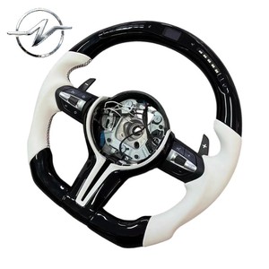 Volante Deportivo de Fibra de Carbono Ligero de 35 mm con Costuras en Contraste para F10 F30 F11 F15 F16 Serie 3 5 - Product Image 3