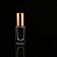 Flacon roll-on portable en verre carré de 5 ml, 10 ml, 20 ml, 30 ml pour parfum et huiles essentielles