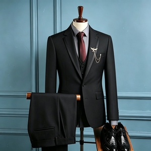 Abito da Uomo Elegante Nero a 3 Pezzi Slim Fit con Giacca, Gilet e Pantaloni per Affari, Matrimoni, Danza e Sport - Produzione OEM ODM Personalizzata - Product Image 1