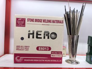 Electrodos de soldadura de suministro de fábrica/varilla de soldadura de Puente de Piedra/electrodos de varillas de soldadura E6013 E6011 E7018 <span class=keywords><strong>E7024</strong></span> - Product Image 5