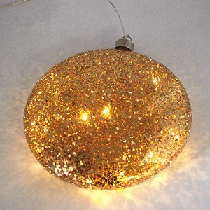 2024 nuevo LED iluminado claro <span class=keywords><strong>disco</strong></span> redondo plano adorno de cristal de Navidad colgante decoración de árbol de Navidad con lentejuelas doradas - Product Image 3