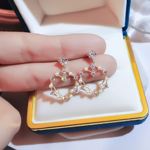 Orecchini pendenti Sweet Cool Heart con zirconi, gioielli da donna con perle finte, adatti a tutti gli stili - Product Image 4