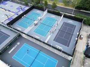 Pista de Pádel Panorámica para Exteriores con Certificación CE Premium, Iluminación LED de Vidrio Templado, Construcción de Acero Inoxidable y PE, Galvanizado en Caliente - Product Image 4