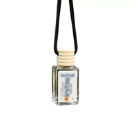 Vente en gros de flacons de parfum de luxe de 10 ml, logo personnalisé pour voiture, diffuseur d'air en verre carré avec initiales, parfum longue durée, senteur naturelle