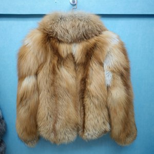 Giacca Invernale Calda da Donna in Vera Pelliccia di Volpe, Colore Naturale, Stile Personalizzato, Cappotto di Moda in Vera Pelliccia di Volpe - Product Image 6