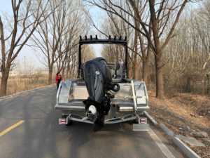 Nuevo Diseño de Bote de Pesca de Aluminio de 4.7m con Motor Fuera de Borda de 200HP, Yate de Alta Velocidad para Navegación Fluvial - Product Image 5
