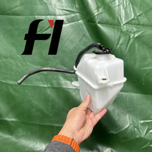 Serbatoio di accumulo <span class=keywords><strong>liquido</strong></span> del <span class=keywords><strong>radiatore</strong></span> 16470-0V100 16470-25041 16470-25042 per TOYOTA CAMRY - Product Image 1