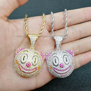 Pendentif clown mignon, accessoires de fête d'Halloween amusants en cuivre et zircon style hip hop, pendentif visage. - Product Image 3