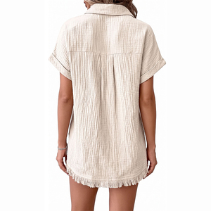 Camisa de talla grande para mujer con cuello y botones, mangas cortas con puños, bolsillo en el pecho, corte holgado, blusa de verano - Product Image 2