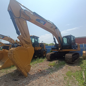 Excavadora Caterpillar 325D en Excelentes Condiciones, Pocas Horas de Trabajo, Pintura Original, Totalmente Revisada, Gran Potencia, Alta Eficiencia - Product Image 4
