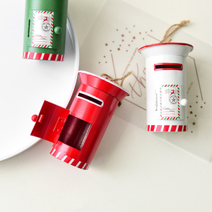 Decoraciones navideñas verdes hechas a mano Año Nuevo <span class=keywords><strong>2026</strong></span> Buzón de hierro Mini colgante de Metal Decoración colgante de árbol de Navidad portátil - Product Image 2