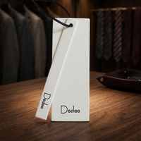 Etiquetas Colgantes de Papel de Lujo con Logotipo Personalizado, Etiquetas Impresas en Relieve para Ropa, Etiquetas de Precio para Prendas de Vestir con Cordón