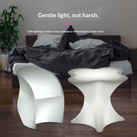 Mesa de Centro para Exteriores con Luces LED, Diseño Moderno, Material PE, Mesa de Café, Mesa de Ocio con Forma de Flor de Ciruelo, Combinación de Mesa y Sillas, Mostrador para KTV, USB