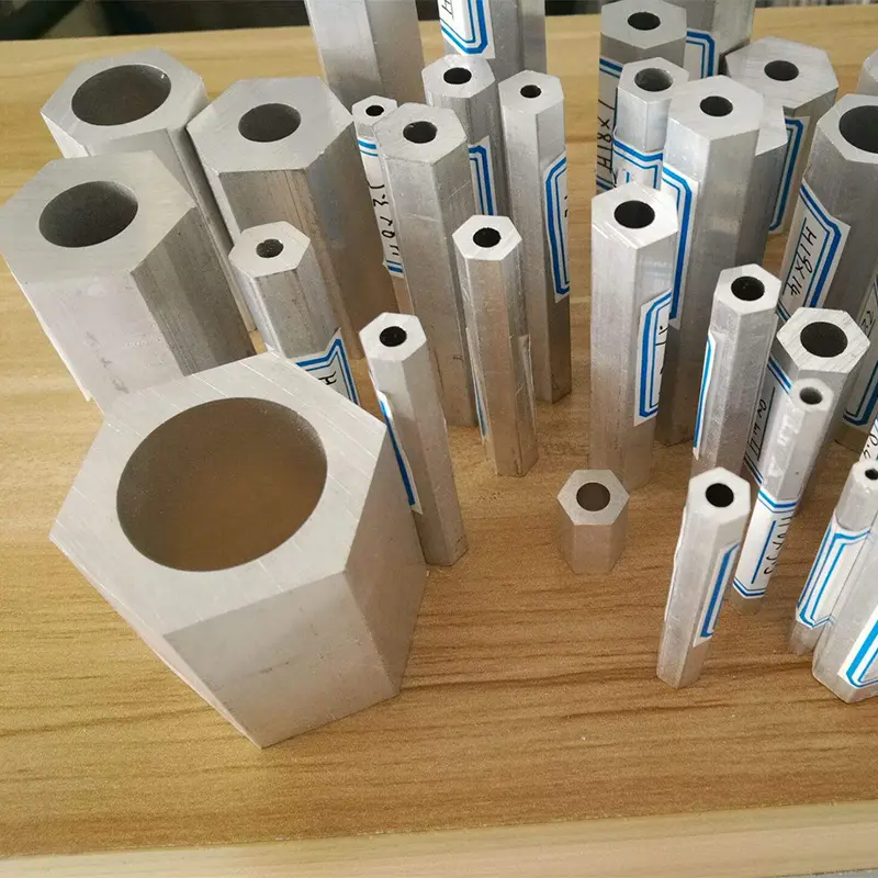 Industriële Metalen Aluminiumlegering Al Aluminium Hex Naadloze Buis Fabrikant