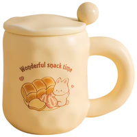 Tasse à café en céramique de haute qualité avec couvercle Capacité de 480ml Résistant à la chaleur Conception de dessin animé mignon Durable pour une utilisation au bureau