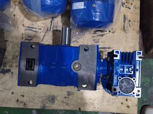 RV Series Đúc Sắt NMRV130 <span class=keywords><strong>Worm</strong></span> Hộp Số - Product Image 4