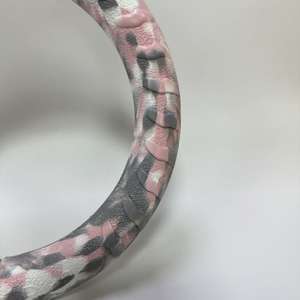 ของเล่นเคี้ยวรูปวงแหวนสำหรับสุนัข ปี 2025 ผลิตจากวัสดุ EVA เป็นมิตรกับสิ่งแวดล้อม รสไก่ ลายพราง มีหลายสีให้เลือกสำหรับเทศกาล - Product Image 4