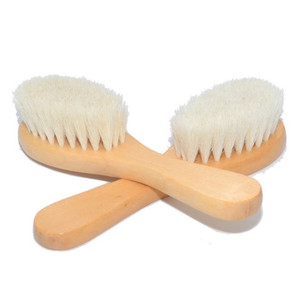 Peine de pelo de cabra Natural suave para niños, cepillo de ducha de madera para <span class=keywords><strong>recién</strong></span> <span class=keywords><strong>nacidos</strong></span>, respetuoso con el medio ambiente - Product Image 4