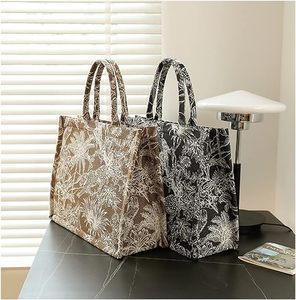 Custom <b>Large</b> Capacity Handbag <b>Canvas</b> Book Tote Flower Embroidery Retro Exquisite Doodle Fashion Shopping <b>Bag</b> for Women - Product Image 6