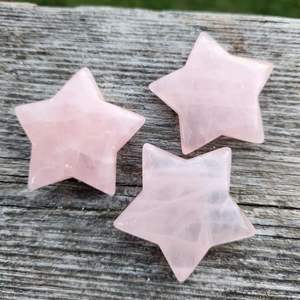 Étoile en cristal de haute qualité sculptée pour la décoration, outil de méditation, artisanat en cristal, vente en gros de pierres de quartz rose en vrac - Product Image 4