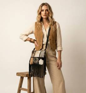 Sac bandoulière en patchwork de cuir de vachette avec franges, style hip-hop, fermeture éclair en daim, toutes saisons, usage quotidien, plage, CUIR TEXTILE SUR MESURE - Product Image 5