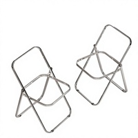 Chaise de salle à manger moderne en plastique transparent, pliable et empilable, avec pieds en métal, pour appartement, studio, coin d'exposition, style minimaliste
