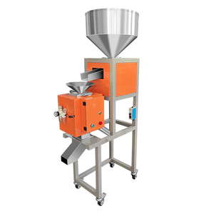 Détecteur de métaux pour pipeline avec fonction de vibration pour le contrôle des granulés de plastique et la régulation du débit - Product Image 1