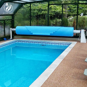 Ventes directes d'usine Water Crown, couvertures de <span class=keywords><strong>piscine</strong></span> entièrement automatiques en PC (antidérapantes, durables), volets roulants électriques - adaptés aux familles 1 - Product Image 1
