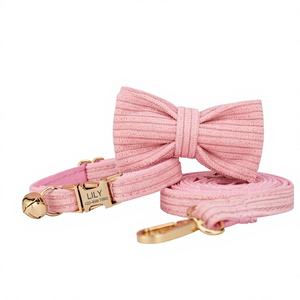 ชุดสายจูงผูกโบว์ปลอกคอสุนัขและแมวขนาดเล็กผ้าลูกแมวสลักชื่อลูกแมวกระดิ่งทองกระดิ่งสัตว์เลี้ยงสีชมพูอ่อน - Product Image 1