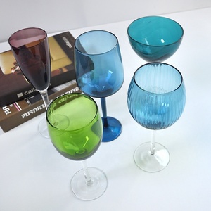 Vente en gros de gobelets à vin en cristal sans plomb <span class=keywords><strong>SONYA</strong></span> bleu foncé/vert/violet, décoration de mariage, faits à la main, écologiques, arrondis - Product Image 2