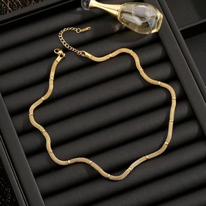 Vente en gros de bijoux en acier inoxydable, ensemble collier et bracelet en bambou vintage tendance, ensemble de chaînes circulaires en <span class=keywords><strong>maille</strong></span> métallique - Product Image 3