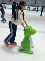 Aide à la patinage sur glace, entraîneur de sport d'hiver, marcheur d'équilibre, pousseur de ski, aide au patinage pour débutants