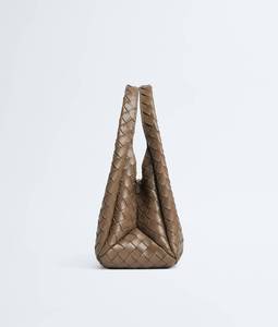 Bolso de hombro Bottega BV Travel Campana con silueta archivable en suave piel Intrecciato con cierre de lazo Veneta - Product Image 4