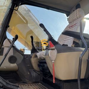 Excavatrice hydraulique sur chenilles Komatsu PC200 d'occasion de 20 tonnes, durable et très vendue pour les projets de construction - Product Image 3