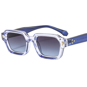 Nuevas Gafas de Sol Infantiles con Marco Cuadrado, Protección UV400, Color Degradado, Estilo Chic - Product Image 6