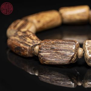 Pulsera de Agarwood Natural con Cuentas de Tamaño Mediano, Calidad Casi Perfecta, Grano Limpio, Joyería Elegante - Product Image 2