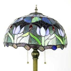 Lámpara de Pie LongHuiJing de Estilo Tradicional con Vidrio de Colores, Domo de 16 Pulgadas, LED E27/E26, Multicolor, Altura Ajustable de 63 Pulgadas - Product Image 3