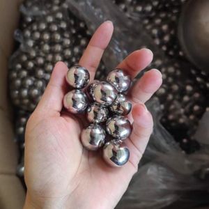 Bolas de Rodamiento de Acero Inoxidable de Precisión para Aplicaciones de Deslizamiento en Rieles de Unidades de Transferencia, Bolas de Acero Pulido Duraderas - Product Image 1