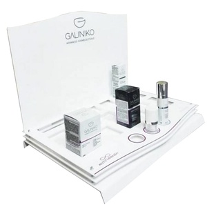Giá nhà máy bán buôn <span class=keywords><strong>2025</strong></span> mới hiện đại thân thiện với môi mỹ phẩm nền tảng Acrylic L hình dạng hiển thị trang điểm chăm sóc da hiển thị đứng - Product Image 2