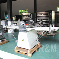 Machine à laminer réversible pour la pâte, pour faire du pain, boulangerie, pâtisserie, feuilletage automatique, croissants, pain