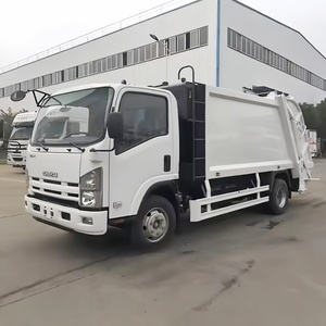 Camion à ordures compacteur ISUZU 4x2, 6-9 m³, avec chargeur arrière hydraulique, pour l'assainissement municipal - Product Image 3