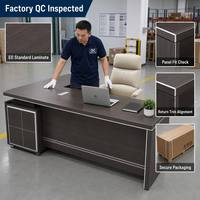 Bureau de direction contemporain en bois anthracite avec armoire vitrée et finition métallique argentée – Poste de travail informatique