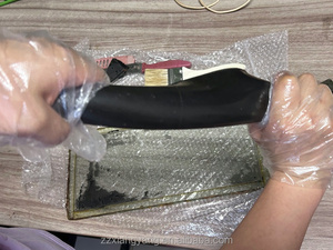 Pintura Líquida Impermeabilizante de Poliuretano Alifático para Techos de Concreto y Sótanos - Product Image 5