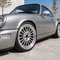 Nouvelle jante en alliage d'aluminium forgé 2 pièces, finition usinée argentée, boulons dorés, design à déport profond, logo personnalisé, jante de voiture 18-22 pouces, pour rétrofit/amélioration