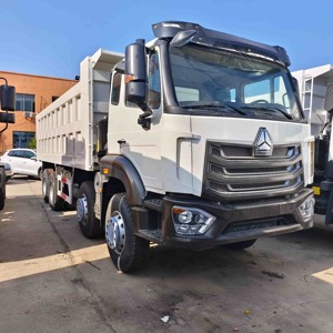 Produzione Professionale di <span class=keywords><strong>Camion</strong></span> Ribaltabili Howo NX 8x4 a 12 Ruote per Lavori di Trasporto in Cave e Miniere - Product Image 5