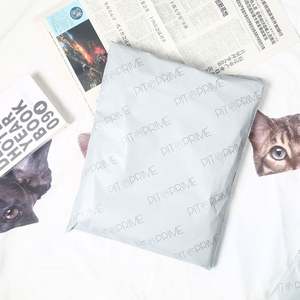 Sacs d'expédition écologiques personnalisés avec logo imprimé, grands sacs en polyéthylène pour l'emballage de vêtements et l'expédition postale, sacs en polyéthylène - Product Image 3